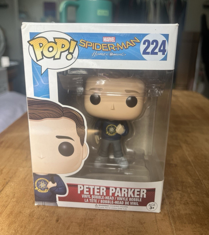 Funko Pop! Vinyl: Marvel Spider-Man: Homecoming Peter Parker #224