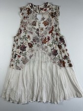 Daytrip Sleeveless Sheer Lace Open Boho Front Dress Floral White Multicolor M