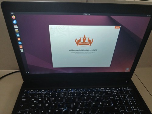 Dell Latitude 5580 i5-7300HQ CPU 2,50GHz 15,6" Display 16GB 256GB SSD*Fehlteile* - Picture 6 of 9