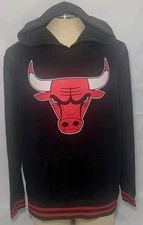 NBA UNK Chicago Bulls Logo Pullover Black Hoodie Sweatshirt Shirt Large ~ Used 