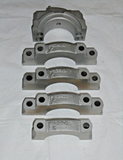 350 383 Chevy 4 Bolt Main Bearing Cap Set 1 Pc Seal Camaro Truck Engine Block