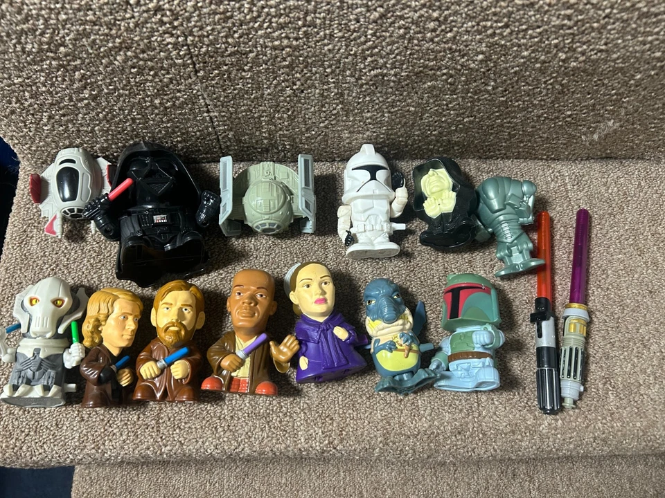 Lote de 13 bonecos 2005 Burger King Toys Star Wars Episódio 3 A Vingança dos Sith - Imagem 2 de 2
