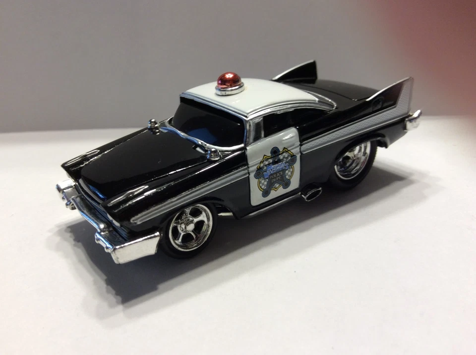 MUSCLE MACHINES POLICE DEPT.  1958 PLYMOUTH FURY   1:64 DIE-CAST  58 FURY  - Image 4 of 4