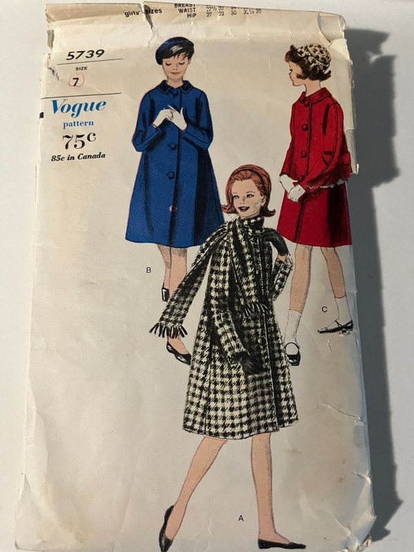 VTG VOGUE SEWING PATTERN-#5739-GIRLS' SIZE-7 COAT AND SCARF-CUT, COMPLETE