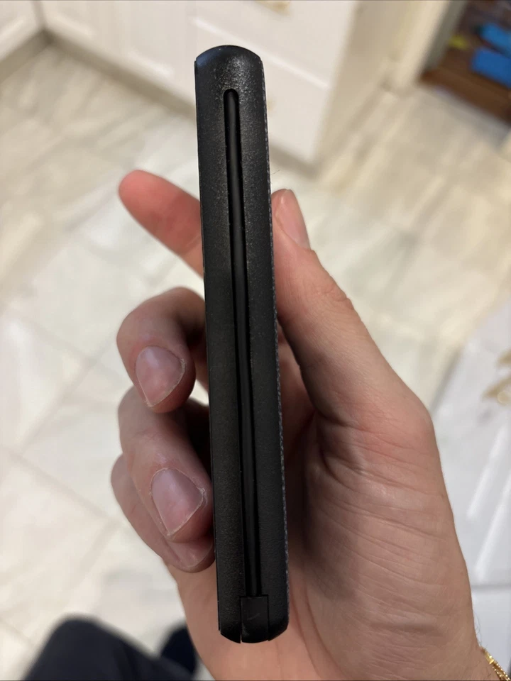 Batería externa Lightning Mophie Powerstation Plus 6040 mAh para Apple Foto 3 de 4