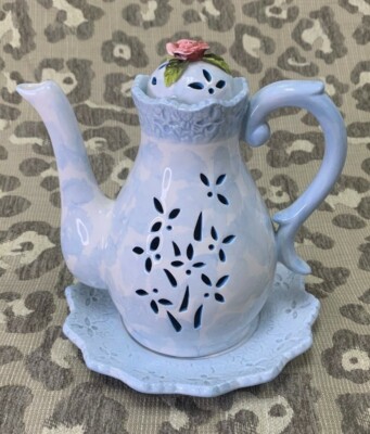Brand New Romantic Elements Porcelain Blue Tealight Teapot