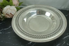 Vintage Round Bowl Silverplate Wm.Rogers MFG.CO 4235 Pierced Bowl 12-1/4"