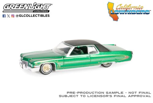 Cadillac Greenlight Lowriders Serie 5 1971 cupé DeVille - verde y dorado 1/64 - Imagen 2 de 2