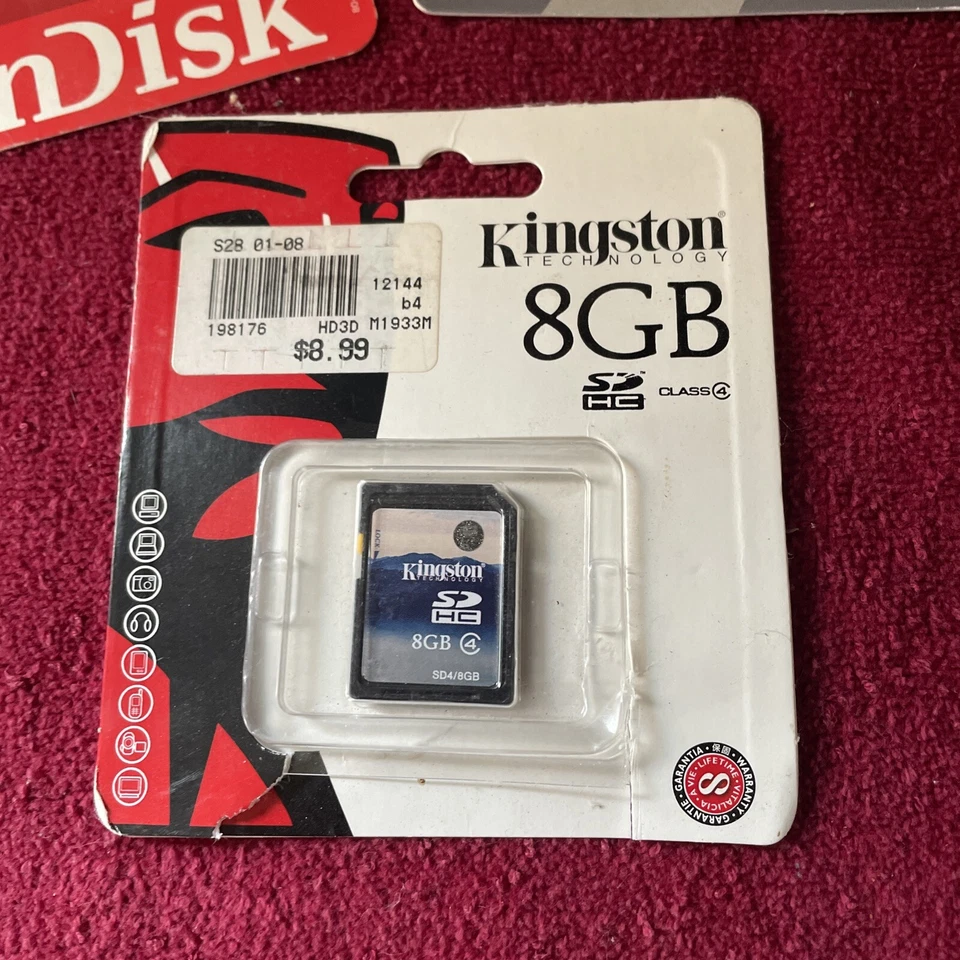 Kingston 8GB Class 4- MicroSDHC Memory Card 32 GB W/ Adpt & Emtec 16 GBLOT OF 3 - Image 4 of 4