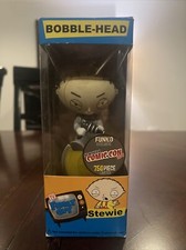 2007 NY COMIC CON EXCLUSIVO STEWIE GLOW IN THE DARK BOBBLE HEAD FUNKO FAMILY GUY