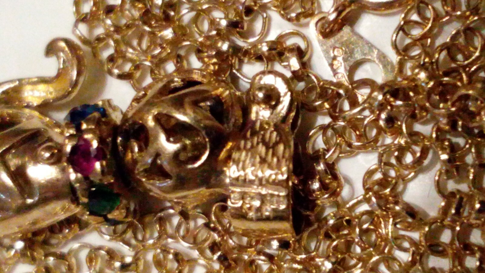 9ct Solid Gold DIA/Ruby/Emerald & Sapphire ARTICU… - image 11