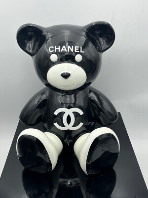 CHANEL, limitierter Teddy black and white, Design Naor26 handsigniert, Nr. 21/99