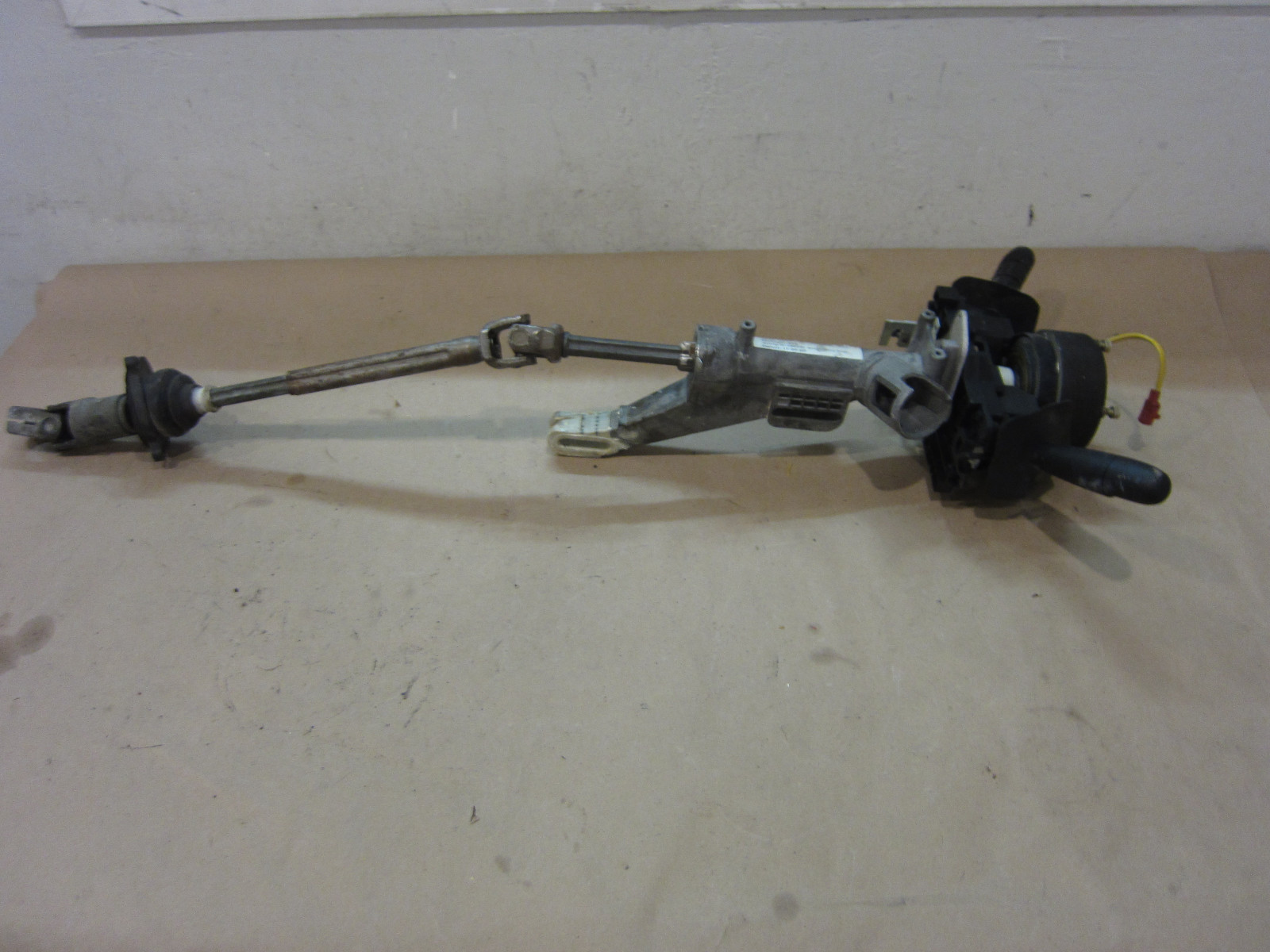 Maserati 4200 - Steering Column + Column Switches - P/N 186336 - 183025