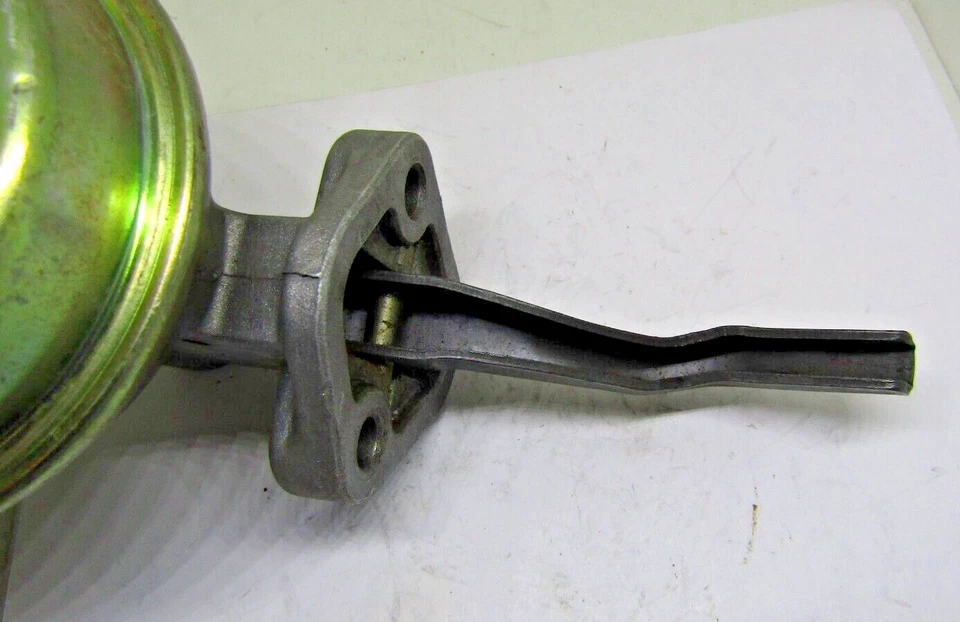 Jeep Pontiac 1968-80 Buick 1969-70 1975-80 bomba de combustible mecánica 41197 EE. UU. Foto 3 de 4