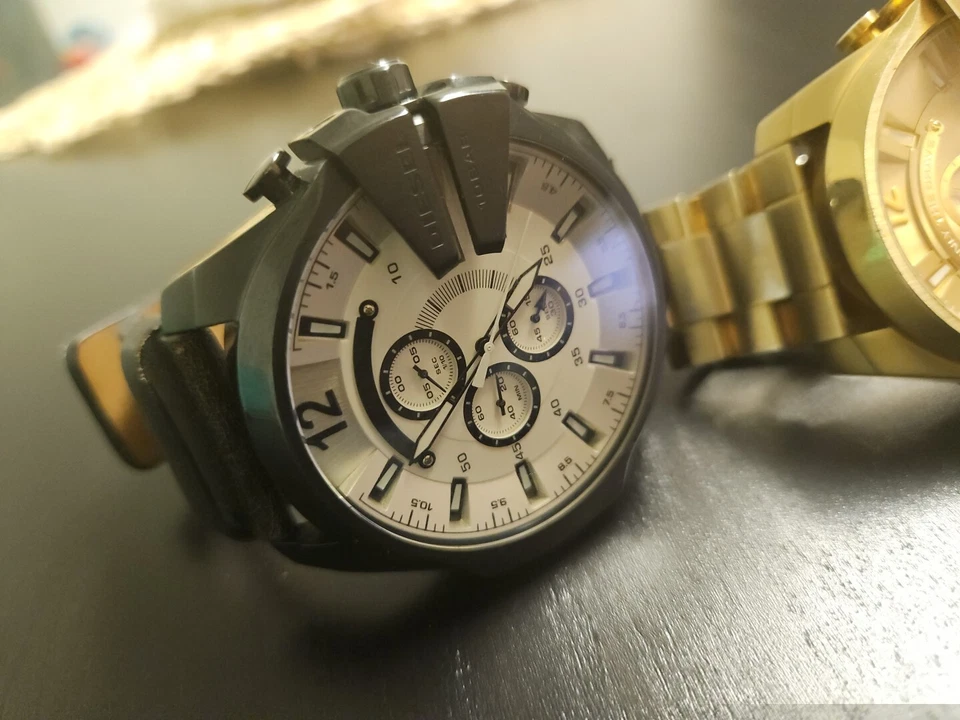 Juego de relojes Diesel Mega Chief para hombre. Dorado, azul, marrón. DZ-4360 DZ-4422 DZ-4523 Foto 4 de 4