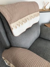 Stuhllehne Armbezug X 1 Antimakassar GESTEPPT Sofa Sessel 90 x 70 cm BEIGE