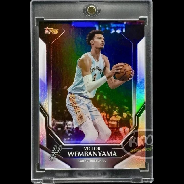Victor Wembanyama Rainbow Foil Refractor Card 2025-26 Topps - Sa Spurs