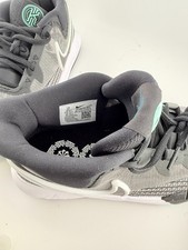 Nike Kyrie 8 GO GS Black White Light Menta Youth 5Y Basketball Shoes