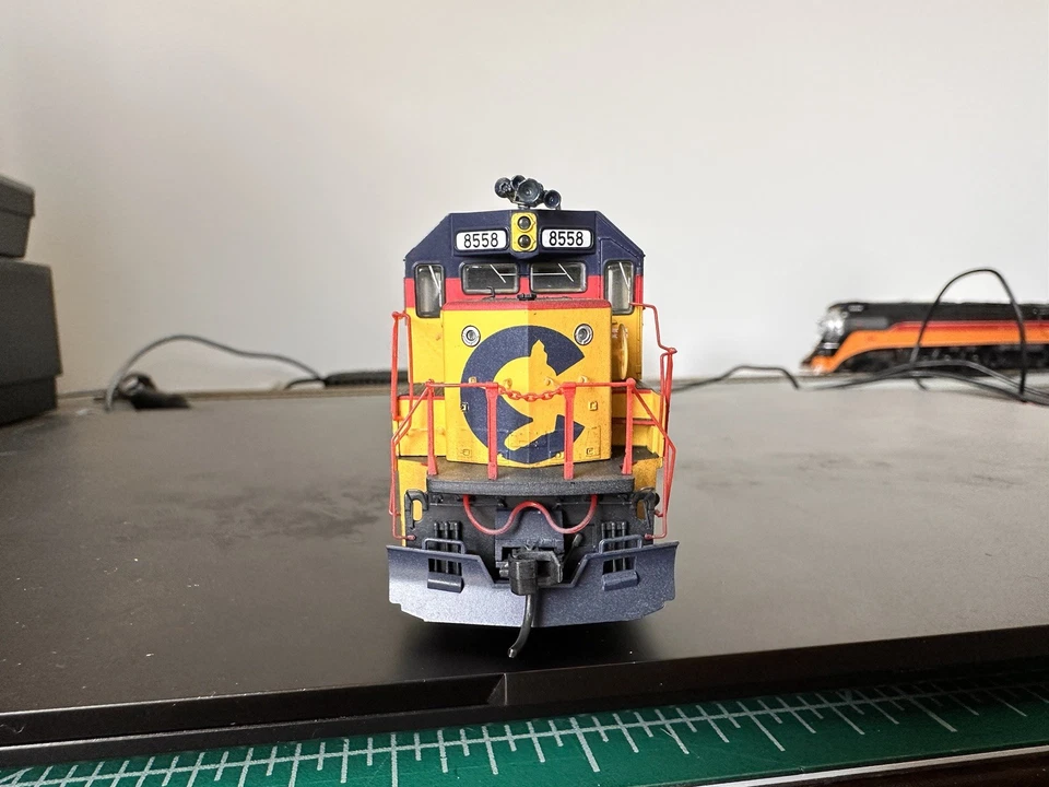 Proto 2000 HO scale Chessie System C&O SD50 #8558 DCC Ready Weathered READ DESC. - Image 2 of 4