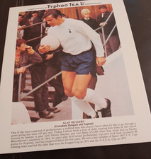 Original Typhoo Tea Alan Mullery football card