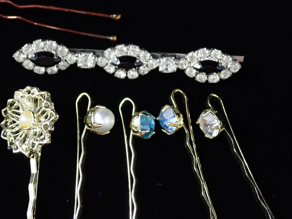 Vintage Lot Decorative Hairpin & Bobby Pin Assortment Enamel Flowers Rhinestones - Image 2 of 4