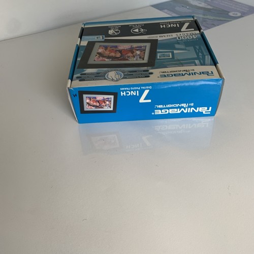 Pandigital 7" LCD Digital Picture Photo Frame with remote Black New in Open box - Picture 2 of 4