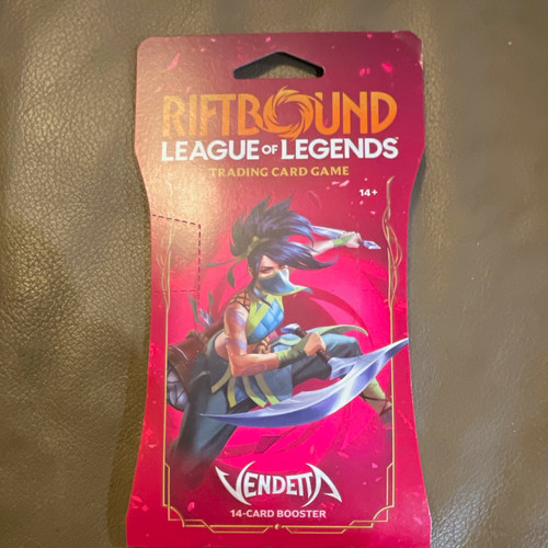 UVS Games Riftbound League of Legends TCG Vendetta 14-Card Booster Pack 2026