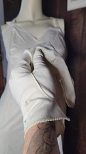 White Classy Dinner Gloves With Flowers Small Women Vintage Style Dainty