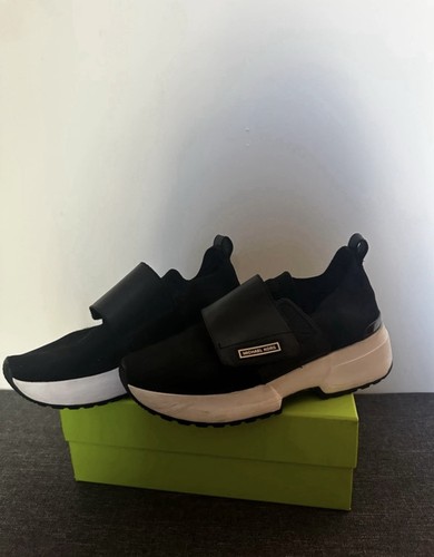 Black And White Mesh Michael Kors Sneakers - Picture 3 of 13