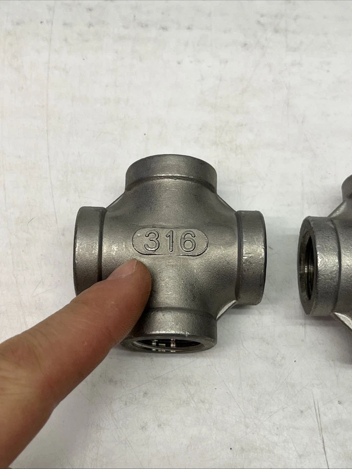 (8x) 1/2" 150 Threaded (Female NPT) Cross 304/316/NF-4 Stainless, 4-Way | NEW - Image 3 of 4