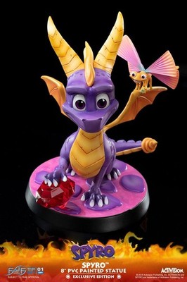 Spyro Exclusive Version - First4Figures - 8'' PVC Figure - New