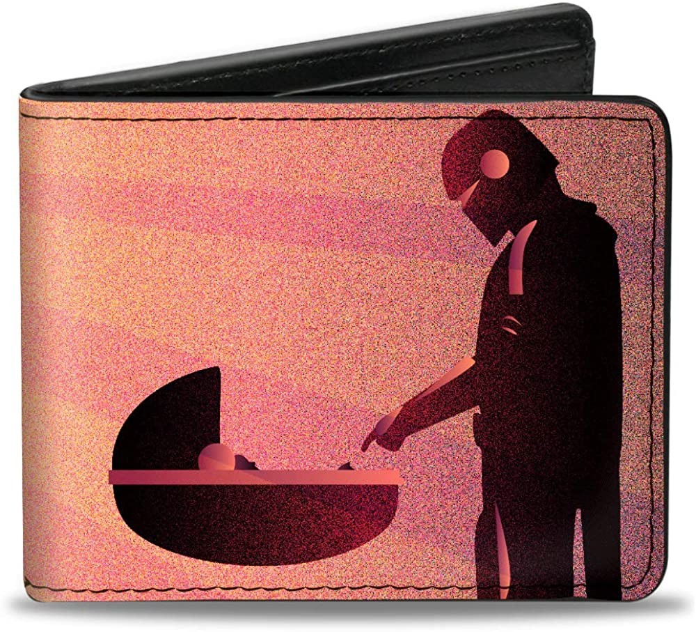 Ребенок из Звездных войн и Мандалорец касающийся пальцами солнечных лучей складного кошелька 2990₽