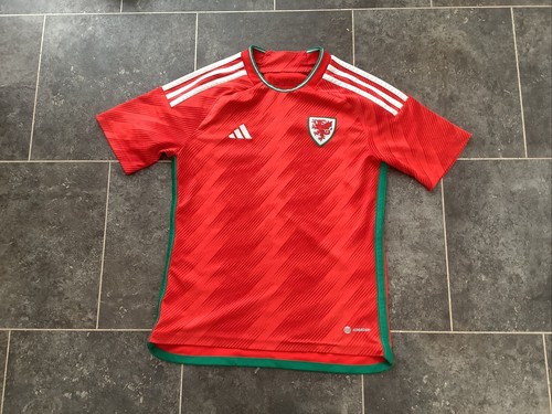 Adidas Wales Heim Fußballtrikot 11-12 Jahre