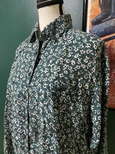 VTG Sostanza Button Down Silk Shirt Long Sleeve S Small Green Floral Pocket 