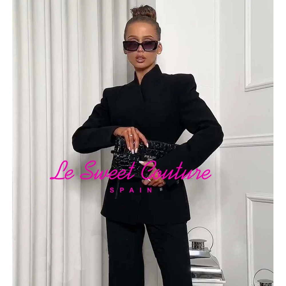 ZARA WOMAN FW25/26 BLACK TAILORED BLAZER ZW COLLECTION 2715/207