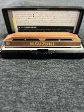 Suzuki MR-550H-EB Koa Pure Harp 10-Hole Diatonic Harmonica. Key of Eb