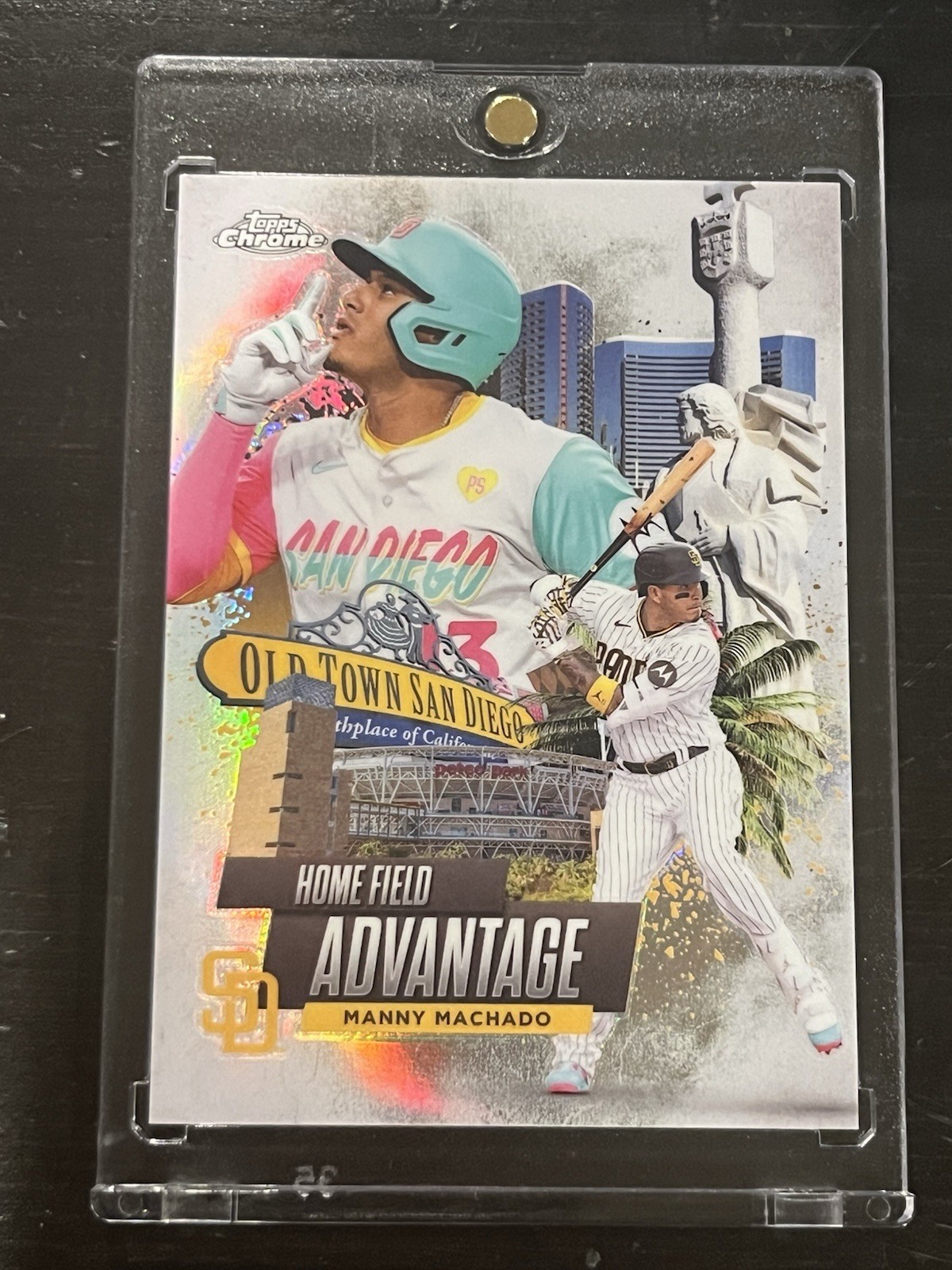 2025 Topps Chrome - Home Field Advantage Manny Machado #HA-36