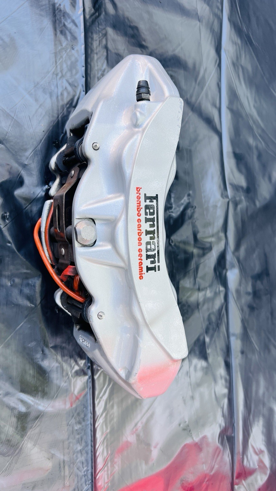 Front Right Brembo Carbon Ceramic Brake Caliper 251518 Ferrari California 08-14