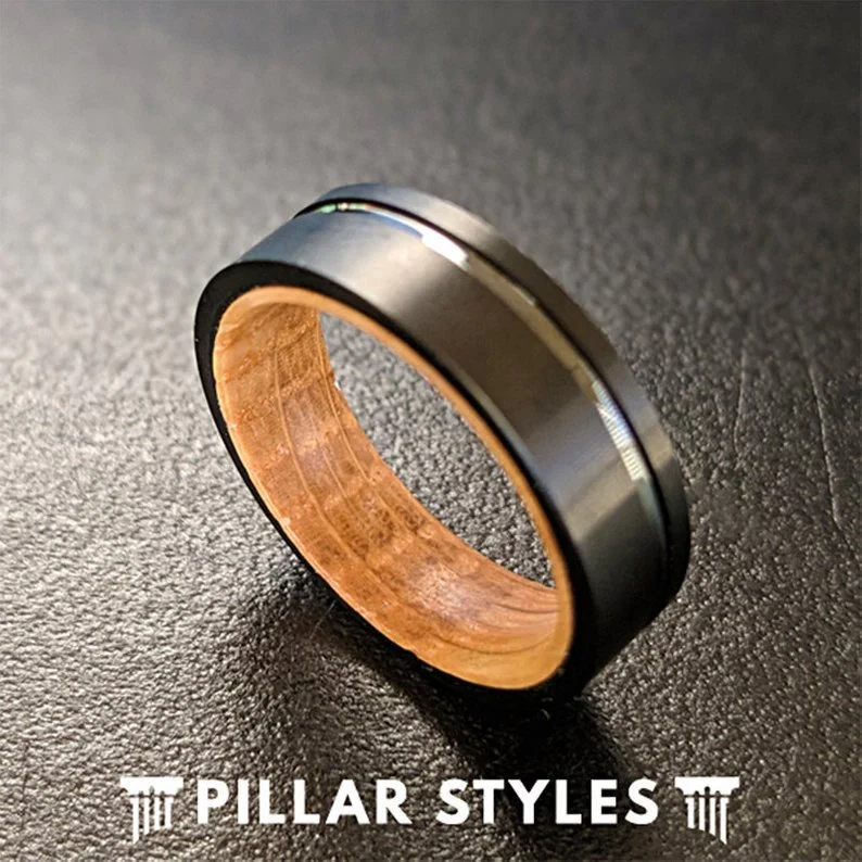 Anillos de barril de whisky de 6 mm alianza de boda de madera negra para hombre alianza de boda anillo de tungsteno Foto 3 de 4