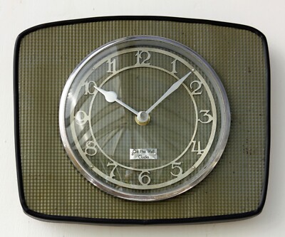 NEU 24cm grüne Wanduhr - Vintage Stil Handarbeit Mid Century Stil Küche