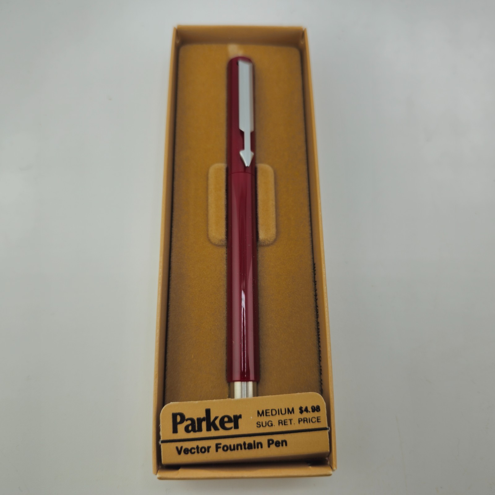 Parker Vector Fountain Pen Burgundy Medium Nib Vintage New