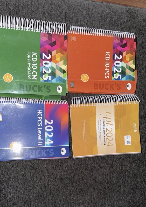 Coding College Books ICD BOOKS HCPCS  & CPT