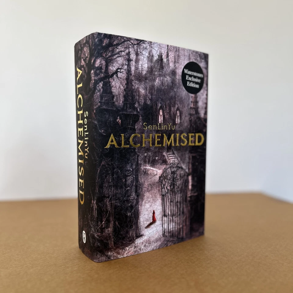 Alchemised by SenLinYu - Exclusive Waterstones Sprayed Edges Hardback Book - Image 2 of 4