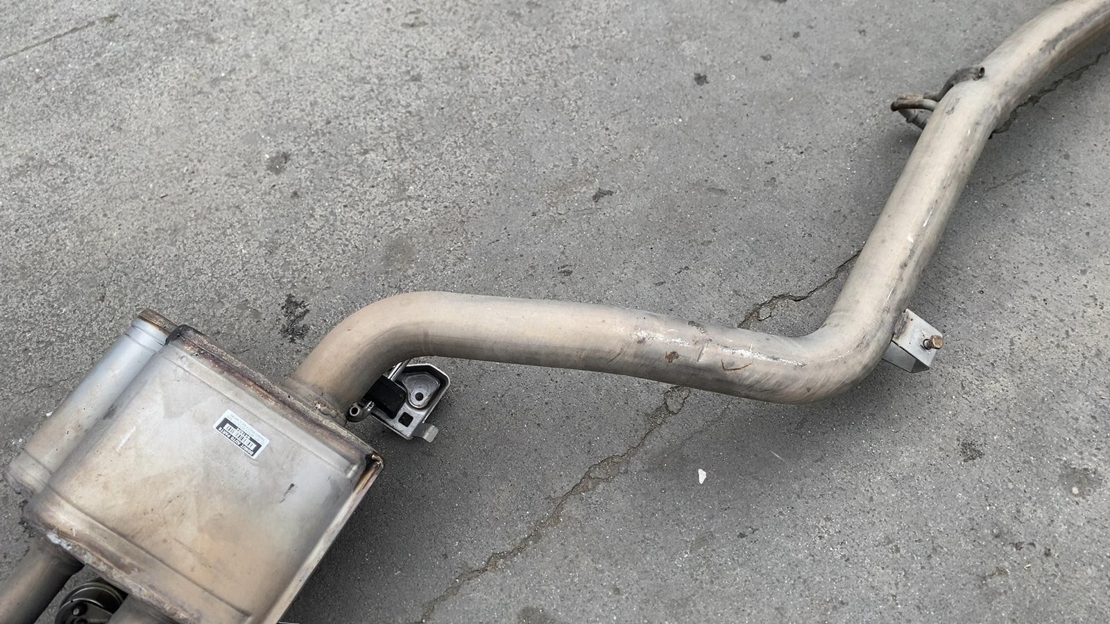 ⭕ 2014-2020 Maserati Ghibli Rear Right Side 3.0L Exhaust Muffler Pipe 670106559