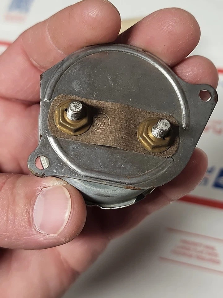 Ford F-100 1961-1966, F-250 nos manómetro de presión de aceite P/N C1TF-9273-G FOMOCO OE Foto 3 de 4