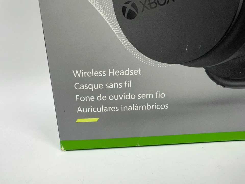 Sealed Xbox Wireless Stereo Headset - Xbox One/Series X|S/PC (2065) - Image 2 of 4