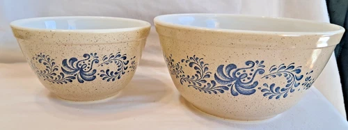 Pyrex Homestead 401 402 Mixing Bowl Set Blue Floral Speckled Tan Vintage USA