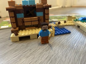 LEGO Minecraft The Crafting Box 2.0 (21135) Retired Set 100% w/ instructions