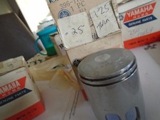 genuine yamaha rd125 twin piston new old stock  396-11635-01