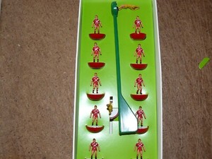 ÉQUIPE SUBBUTEO LW - Bayern Munich très rare - 755 - Parfait état EUR 90,00 - FR